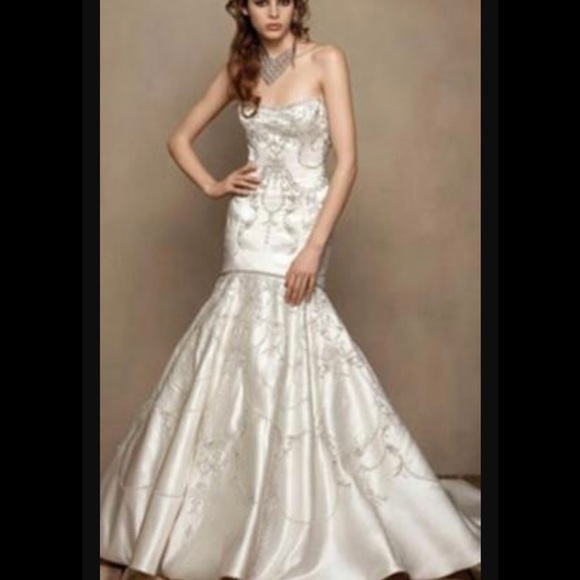 Lazaro Wedding Gown - Picture 12 of 12